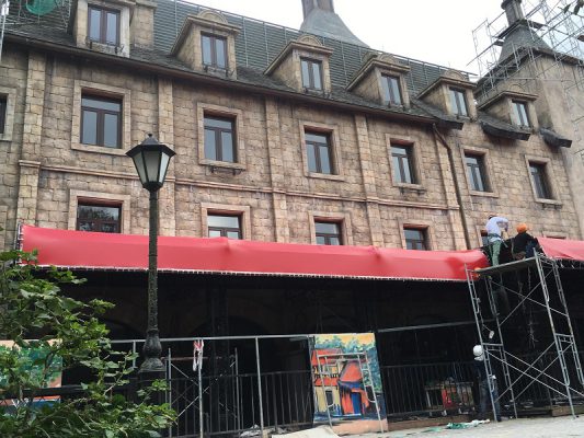 mai-bat-nha-hang-viet-1